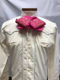 Rosita’s Tradicional Hueso